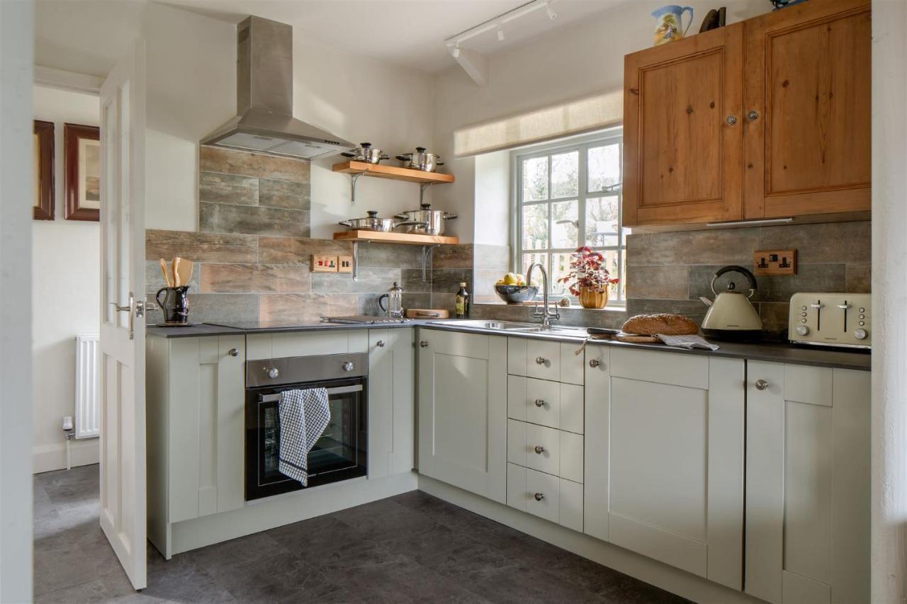 The Stables - Charming 15Th-Century Rural Bolthole Apartment Newton Abbot Exterior photo